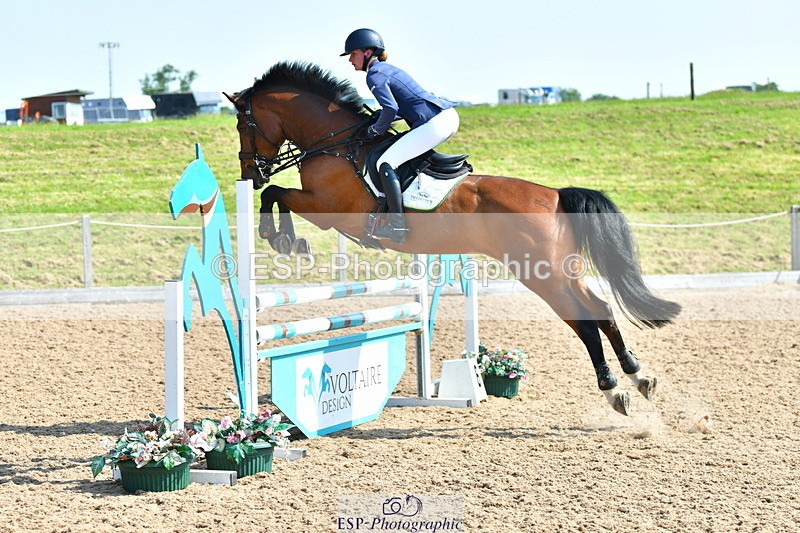 230609A-100819-00028 - Cls 1 Snr 1.05m & 1.10m Open