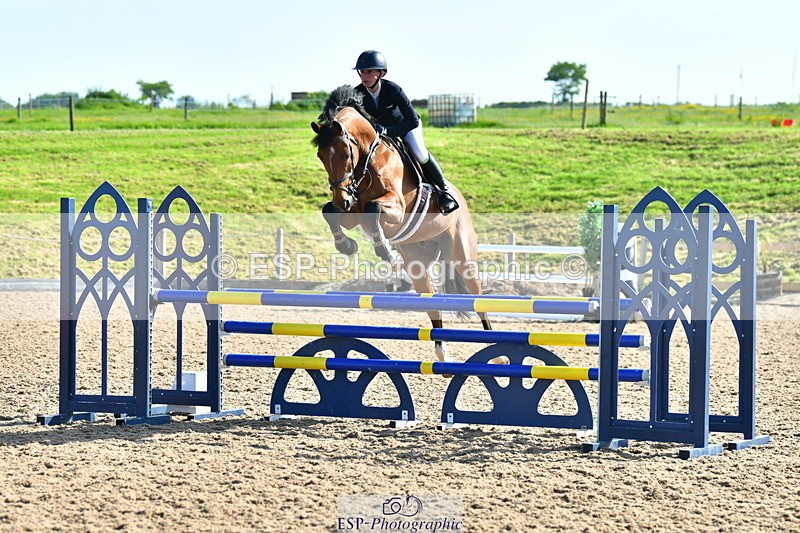 230527A-090059-02866 - Cls 13 Snr 1.05m + 1.10m Open