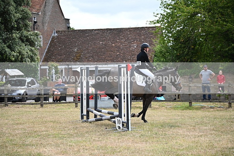 WJ6_5205 - Class 12 Minimus Jumping 45cm