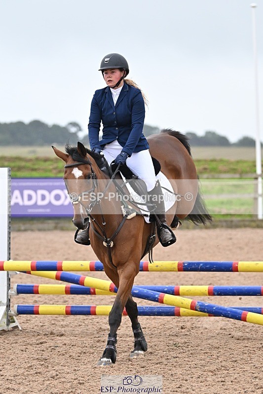 240813-175740-00546 - Classes 5 A&B & 6 80cm