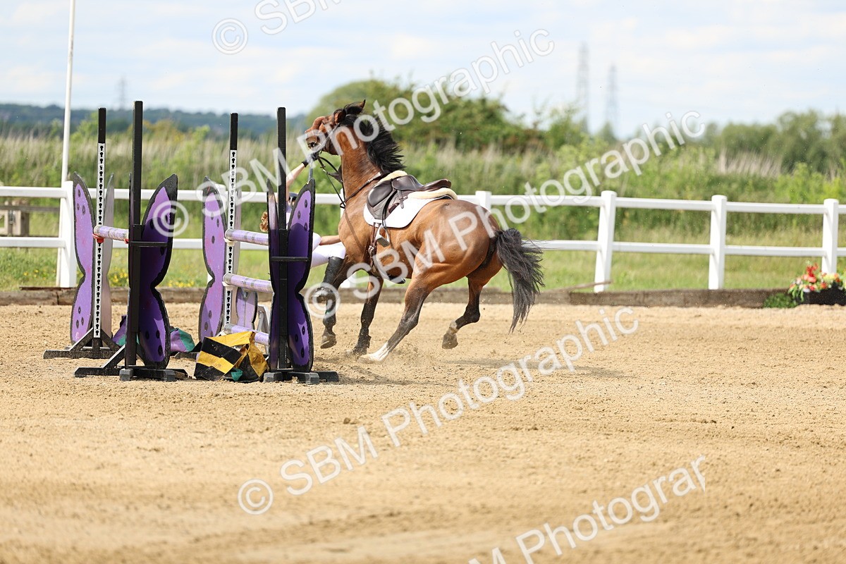 SBM_006045 - Class 19 - Senior Newcomers - 1.10m