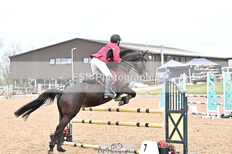 250414-115024-00699 - 1m Round 1