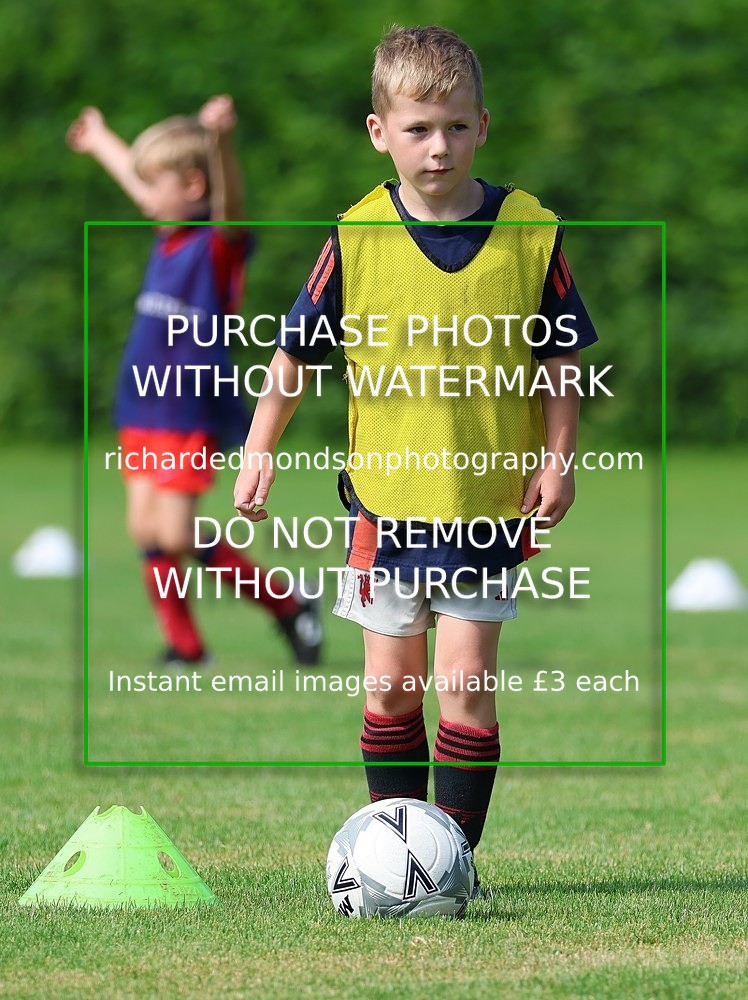 533A8325 - Kendal United Boys & Girls,Saturday minis (11/7/26)
