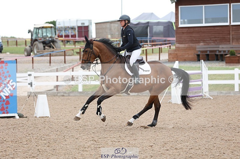250625-160420-01613 - Cls 6 Foxhunter and 1.20m Open