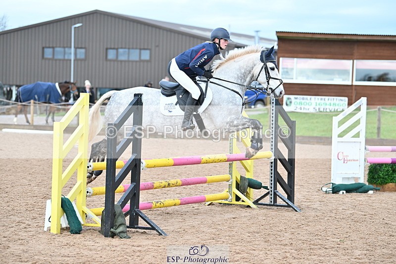 231203A-112452-00817 - Cls 16+17 Club and Schools 80cm