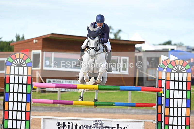 230721A-171513-08053 - Cls 10, 2 Star Big 1.45m Break to End