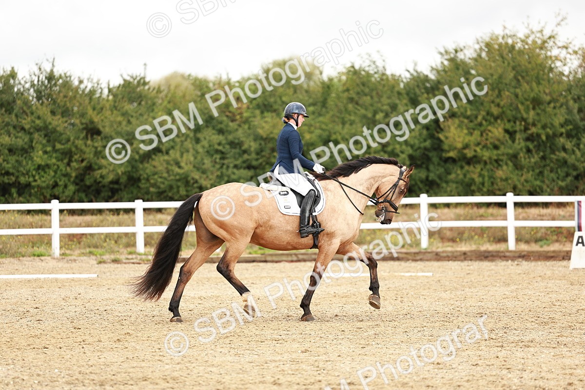 SBM_001727 - Class 4 - P2 Warm Up 10.46-12.10