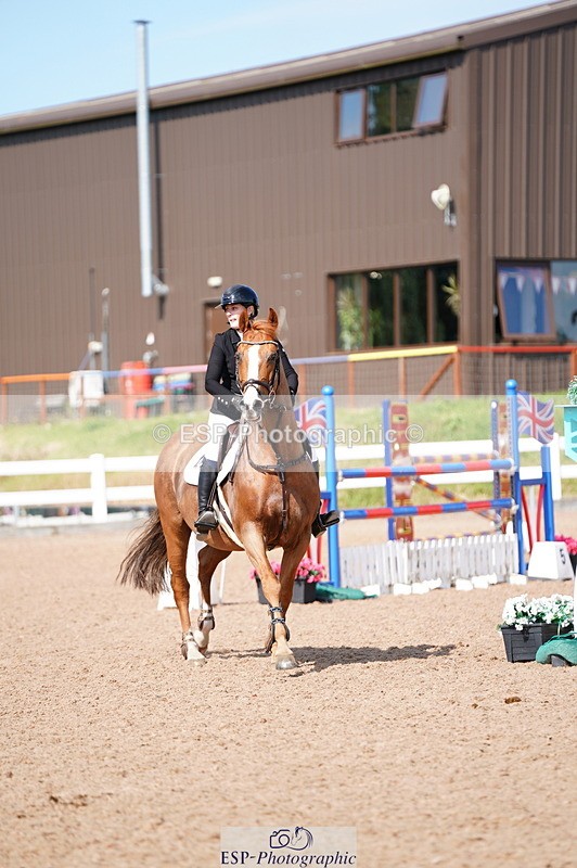 240803A-161258-09186 - Cls 40 Snr 1.15m Open