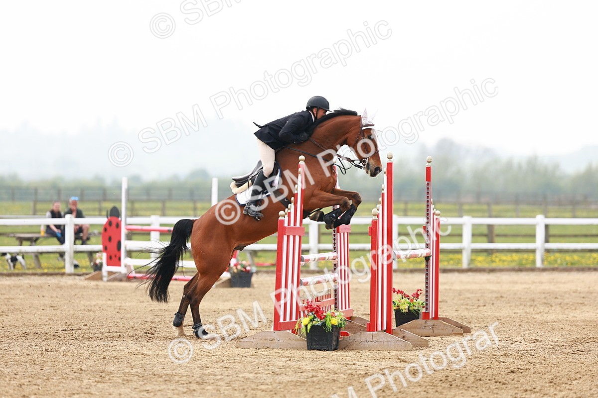  - Class 18 - Senior Newcomers - 1.10m