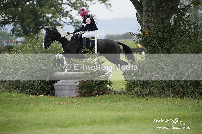  WWHT 171021 2006 - Novice Pairs (0.80m)  17/10/21