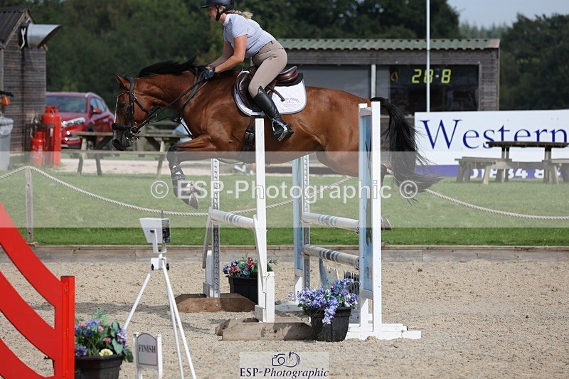 230908-110718-00752 - Cls 6 Snr British Novice & 90cm Open