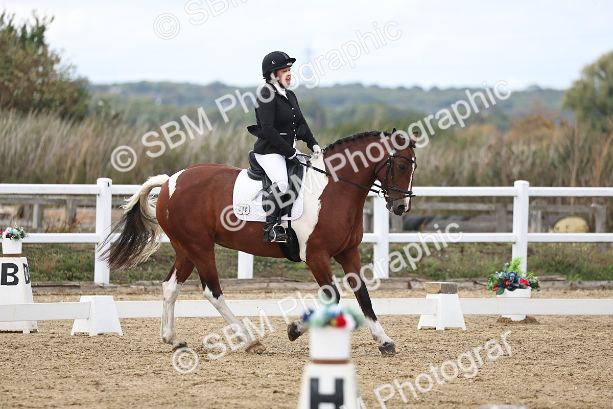 SBM_003841 - Class 8 - Novice 3 Champs