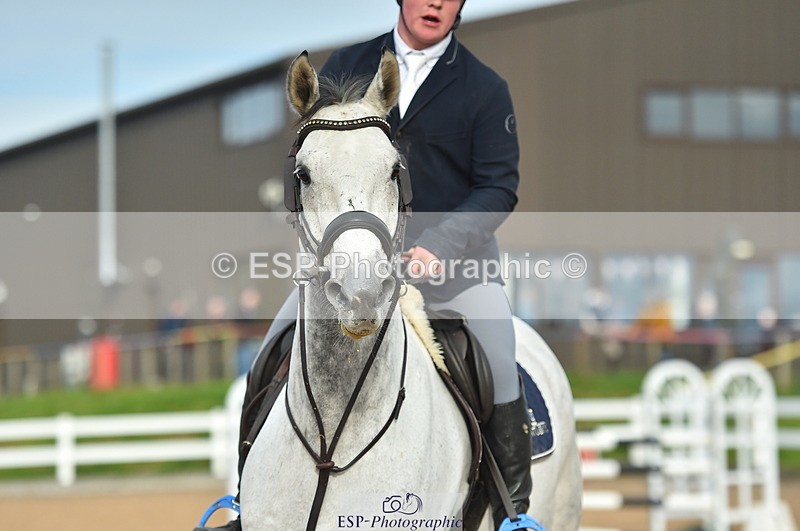 231111A-130524-02036 - Cls 12 Newcomers & 1.10m Open