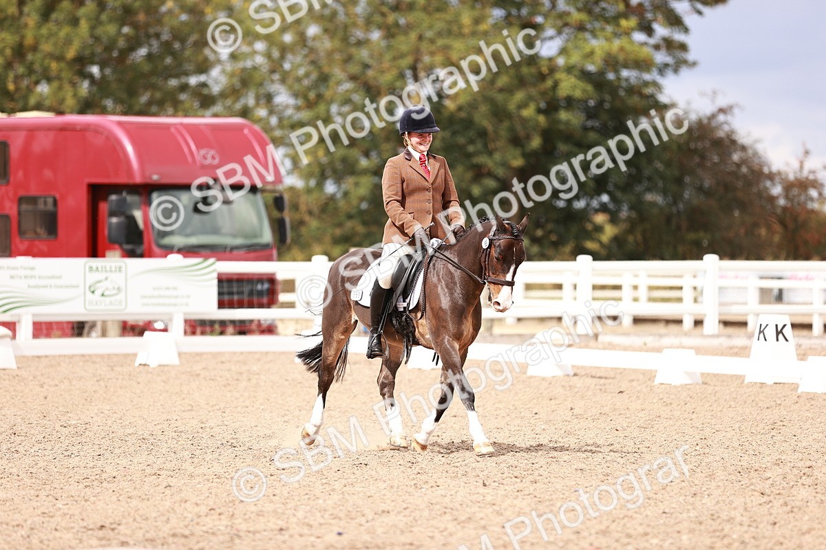 SBM_06220 - Class 37 - Novice 5