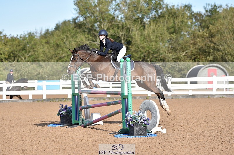 231015A-105920-07367 - Cls 23 Discovery & 1m Open