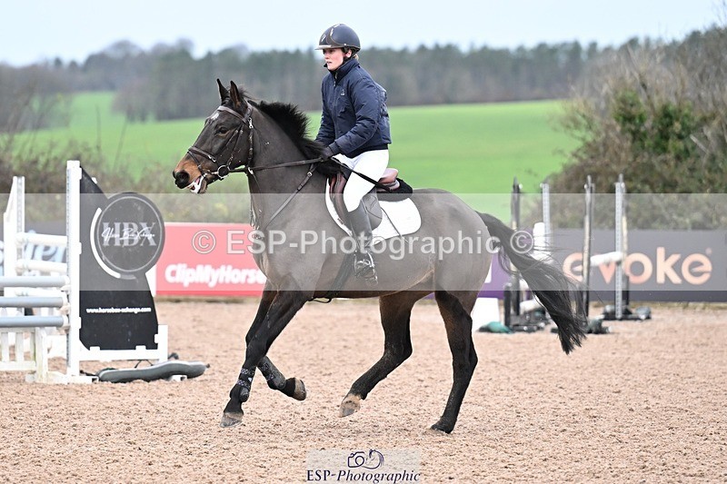 251205-095833-00094 - Cls 2 Snr British Novice and 90cm