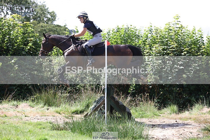 230820X-132820-3565 - BE100 XC 12.43 to 14.00