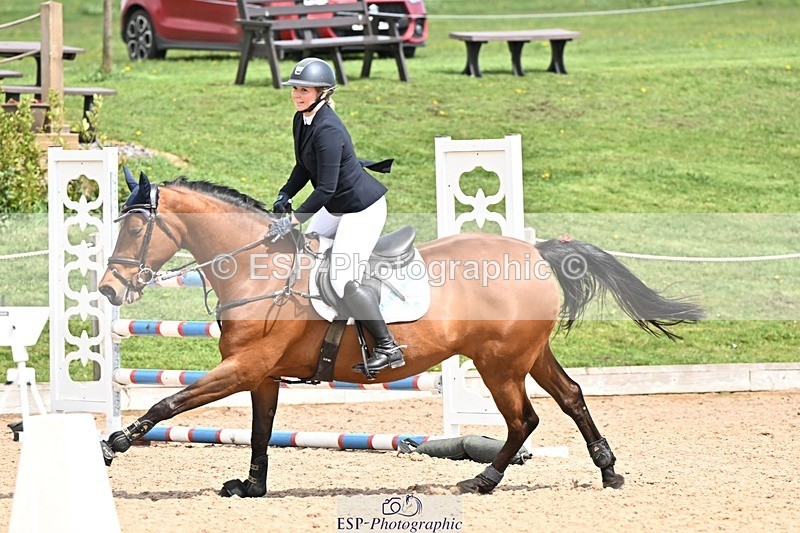 250416-130349-00904 - Cls 4 Newcomers and 1.10m