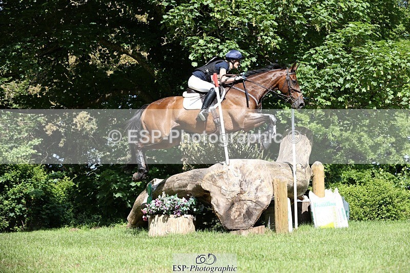 230527-095137-08269 - 205-ARTICUS-Maja_Hullah-XC