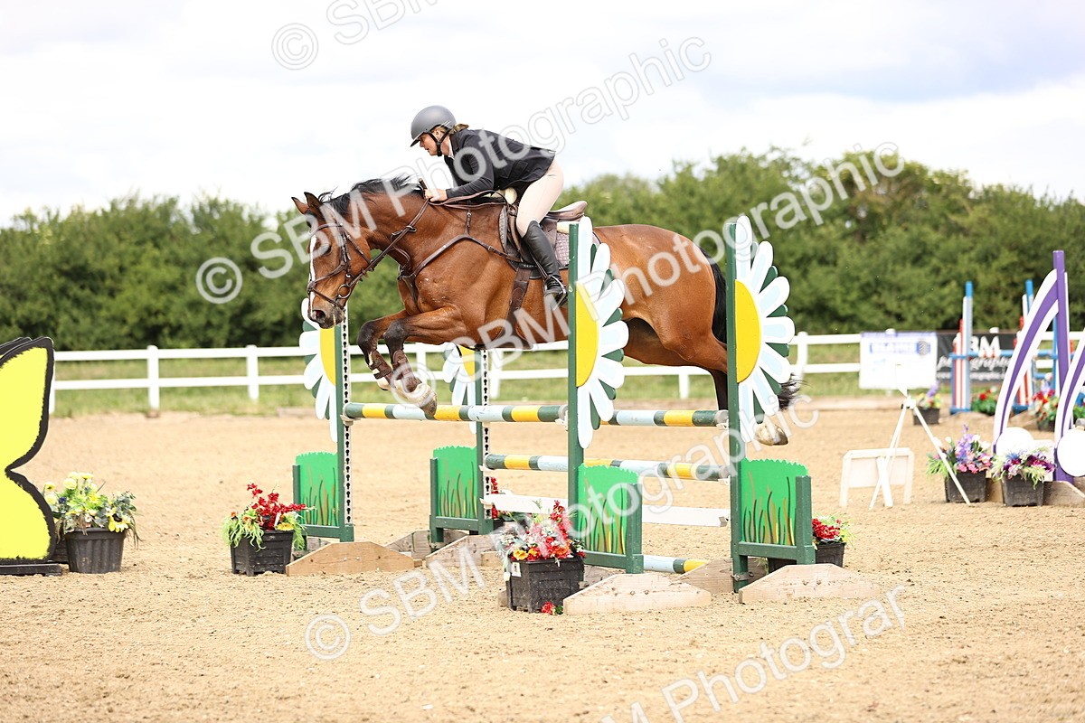 SBM_007300 - Class 18 - Senior 1.05m