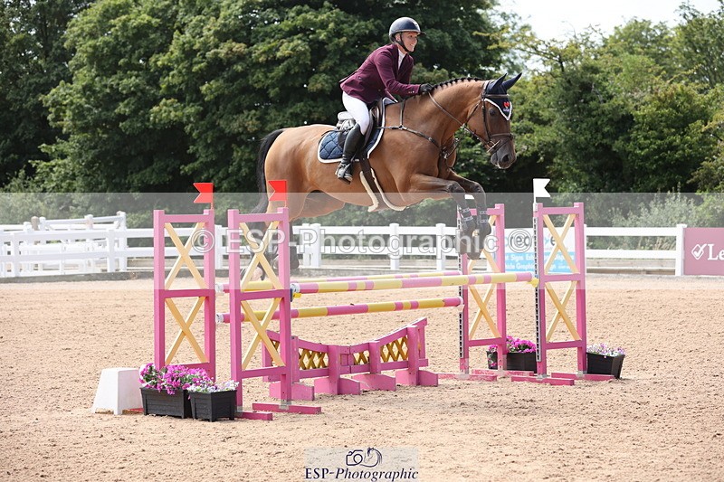 240718A-132733-05565 - Cls 9, 1 Star Bronze Tour 1.10m