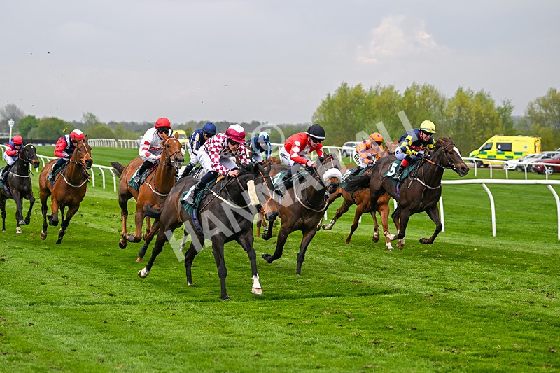 230425-Race 1-Birkenhead-9857 - Race 1