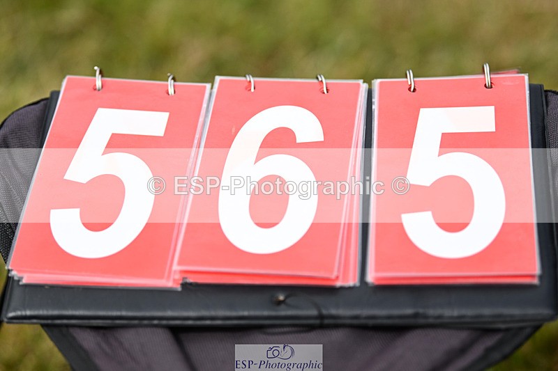 240825X-115712-32176 - 70cm XC 11.00 to 12.00