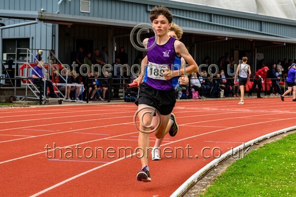 Relays25-916191 - Track Male Set One