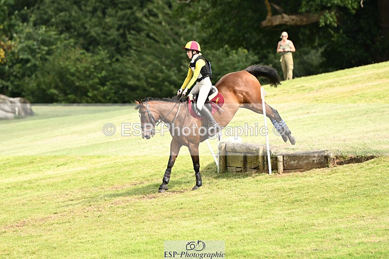 240825X-153914-36537 - 80cm XC 15.30 to 16.30