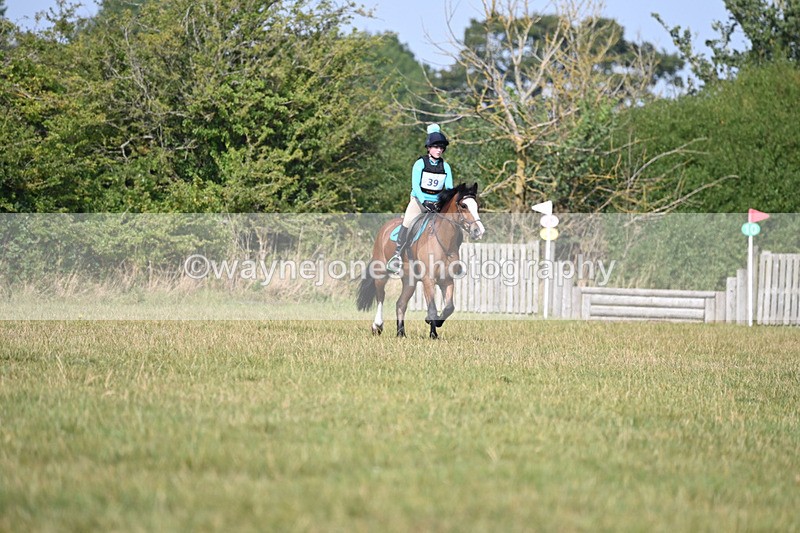 WJ6_2400 - 60cm XC Time 14:21 to 14:47