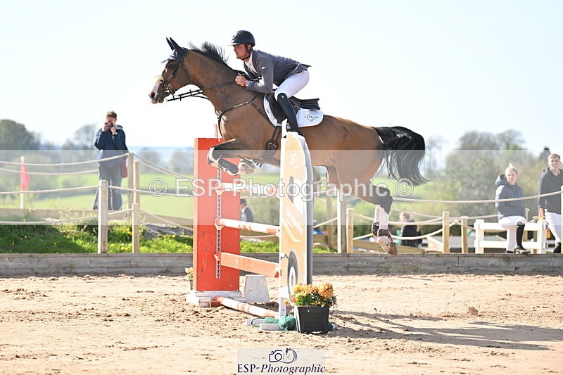 240420A-163018-12364 - Cls 11, 2 Star Big Tour 1.40m