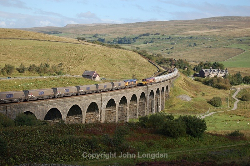 17.9.10 - 66701 & 66108 6M00 Mossend - Clitheroe, Dandry Mire - Dandry Mire