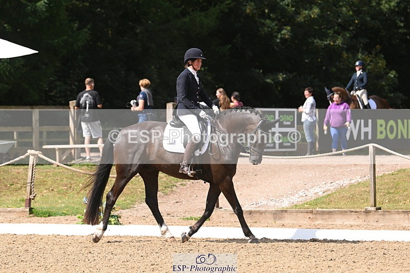 250720A-105908-09803 - 169-Caroline.Squire-Viva.Venezuela