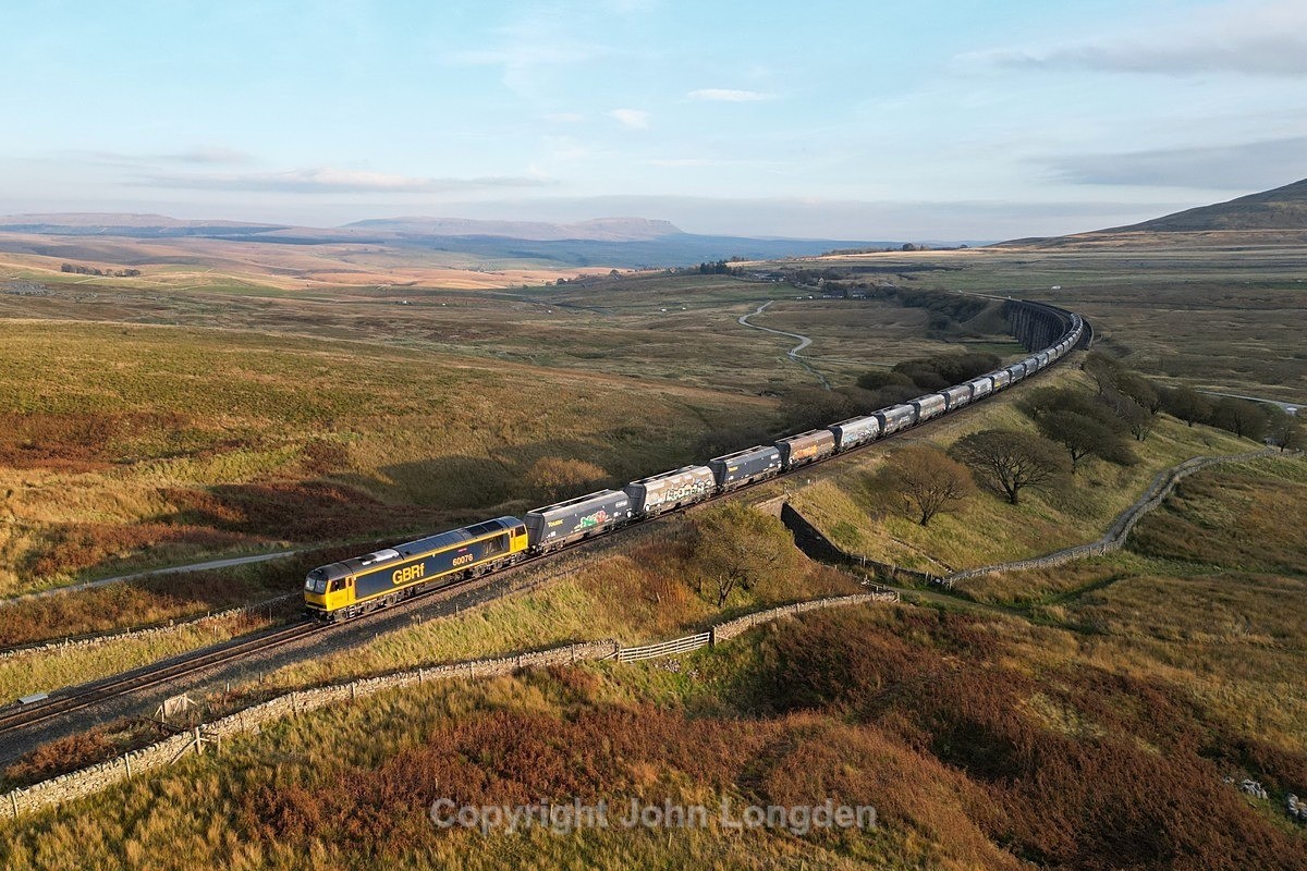 JL - 14.10.24 60076 6E77 Arcow - Hunslet Tilcon, Ribblehead - Latest shots