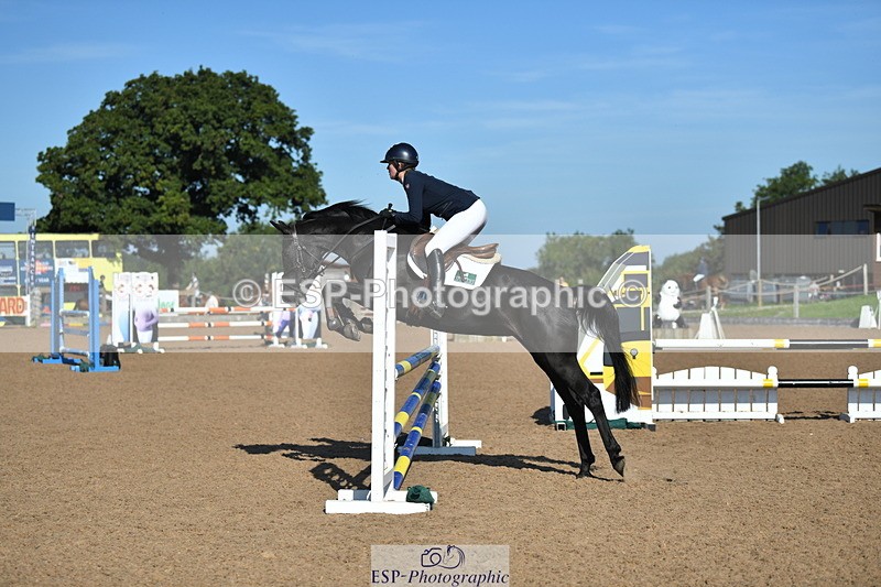 230903A-101009-03618 - Cls 12 95cm Amateur Quali