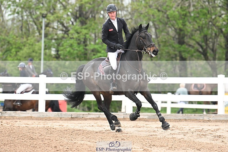 250424-121803-04247 - Cls 21 - 1 Star Gold Tour