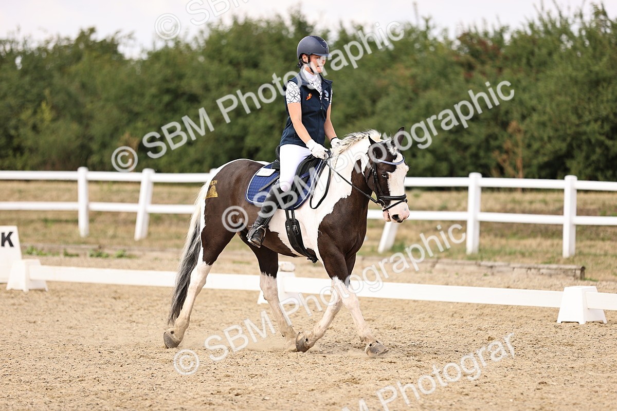 SBM_008846 - Elementary 5 - 12.48-14.08