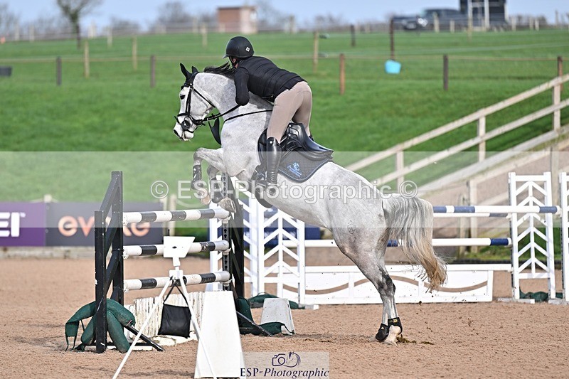 260211-131511-00519 - Cls 5 Foxhunter and 1.20m