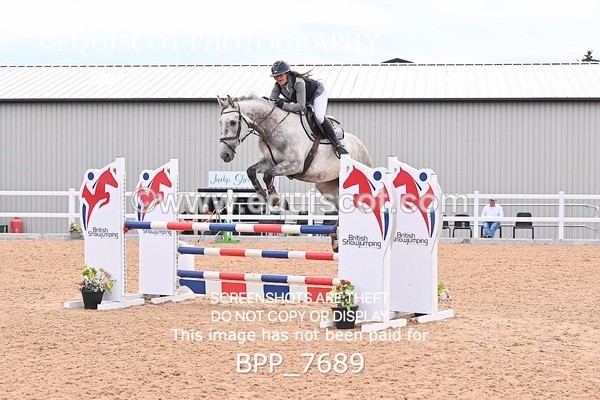 BPP_7689 - CLASS 16 FRI GFS Saddles Senior Newcomers/1.10m Open