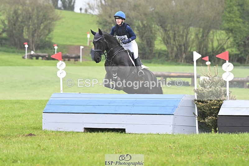 250419-112710-09236 - 405-Laura.Pritchard-SILKY