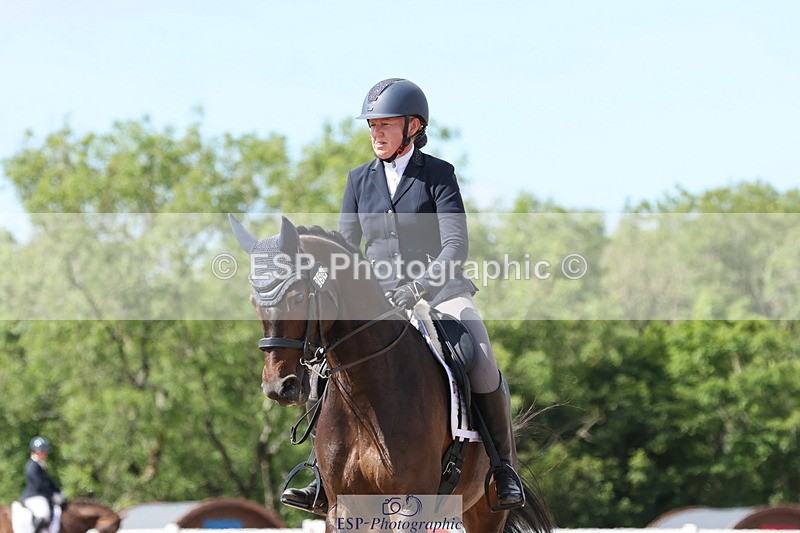 240622A-162011-14596 - Cls 36 BD Adv Medium 98