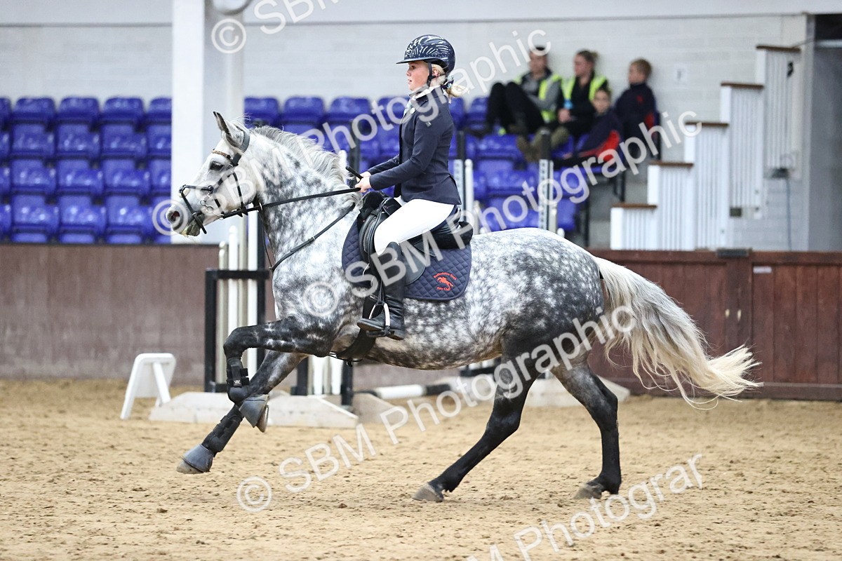 SBM_001485 - Class 5 - Henlow Veterinary Hospital 70cm