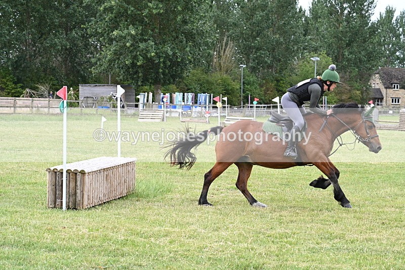 WJ7_4683 - 60cm XC Time 09:48 to 09:57