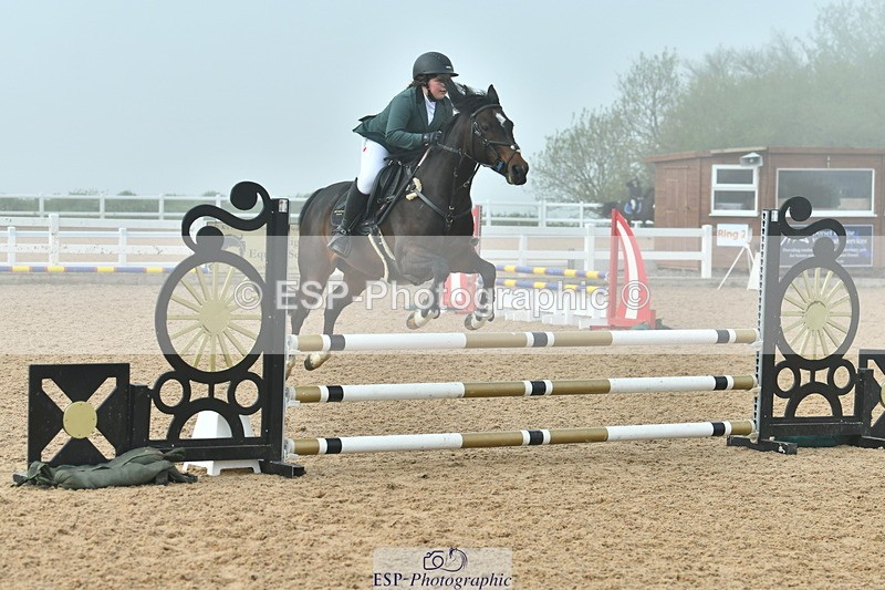 230514A-092817-02042 - Cls 21 British Novice & 80cm Open