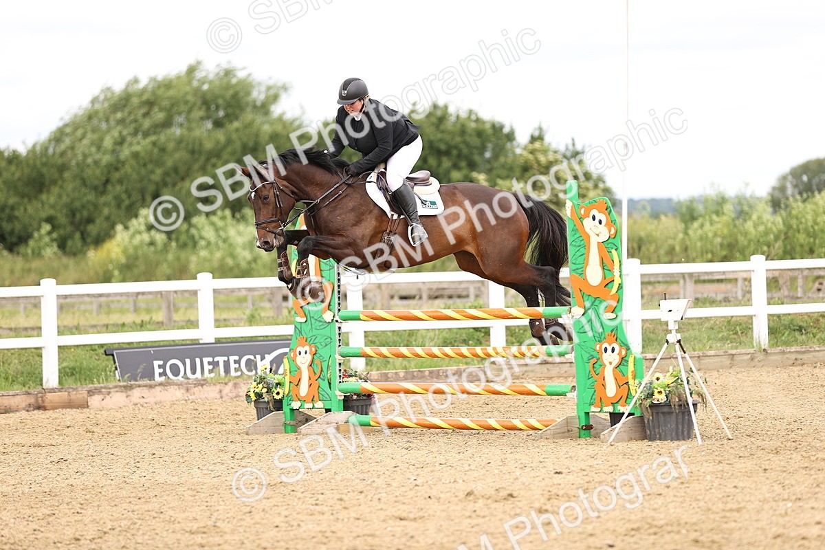 SBM_007382 - Class 18 - Senior 1.05m