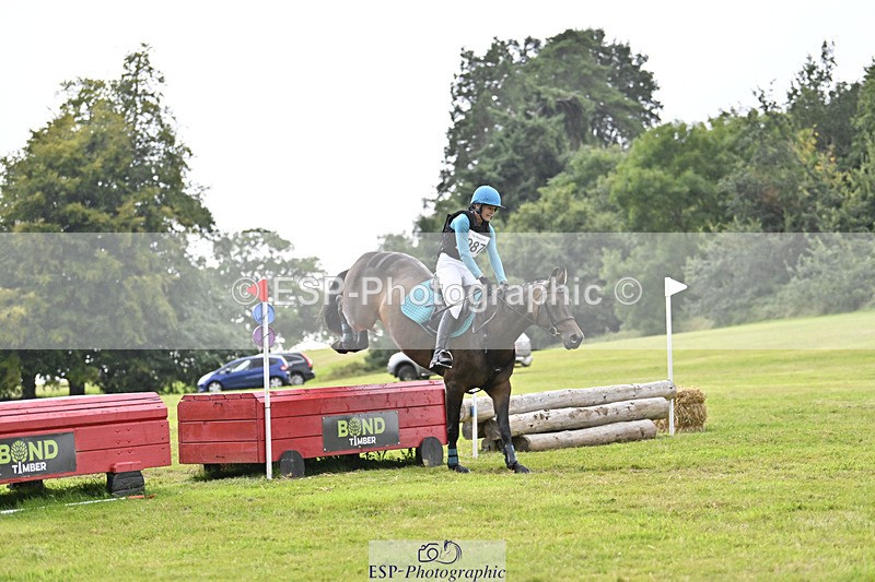 240825X-175817-38283 - 80cm XC 17.30 to End