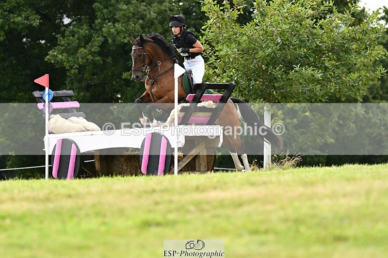 240825X-153057-35676 - 80cm XC 14.30 to 15.30