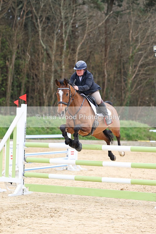 3E7A7719 - Class 8: Senior Newcomers/1.10m open