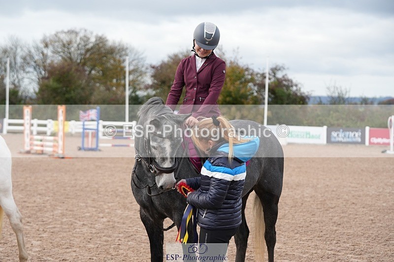 251026-123059-02399 - Cls 4 Pony Winter Novice + 80cm Open