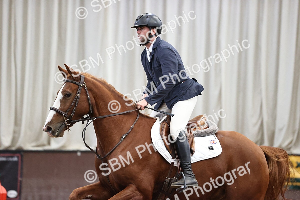SBM_003542 - Class 11 - Senior Newcomers 1.10m